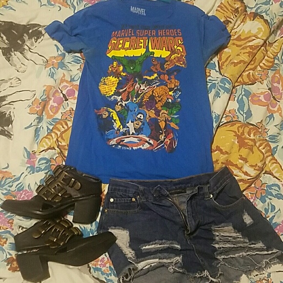 SUPER FUN Marvel Blue T Shirt - Picture 4 of 4